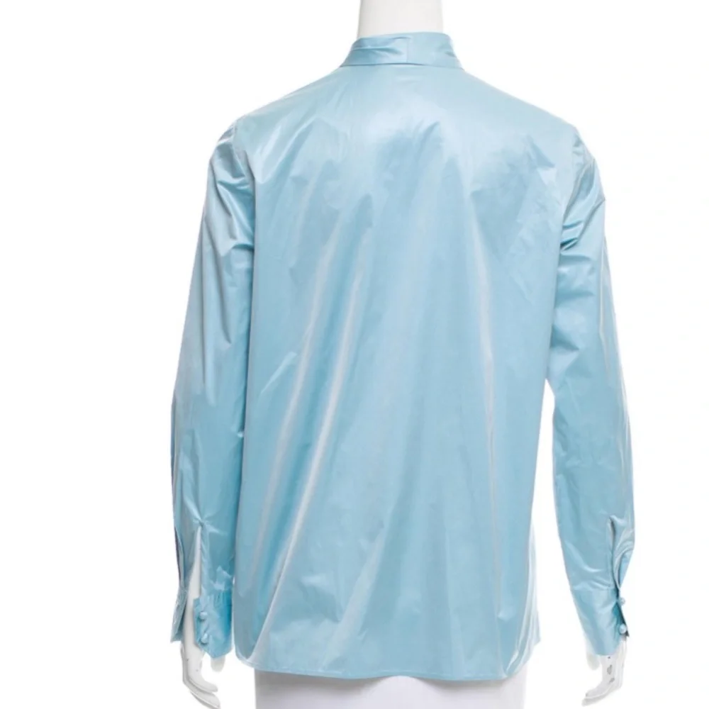 💕❤️ Tory Burch blue top 💕❤️